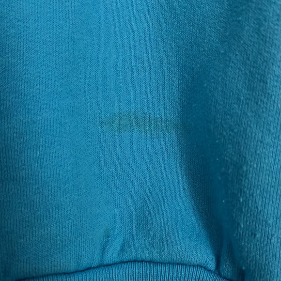 Vintage ⭐️blue winter crewneck sweatshirt - Picture 6 of 7